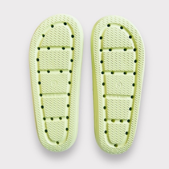 NWT 2 Pair 32 Degrees Cool Cushion Slide Sandals Yellow & Orange men/women Sz XL - Picture 6 of 8